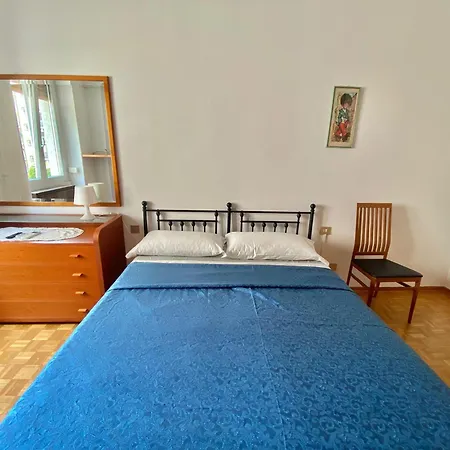 Beada Home, A Pochi Passi Dal Centro Storico E Da Navigli, Con Fermata Metropolitana Vicino Casa Lägenhet