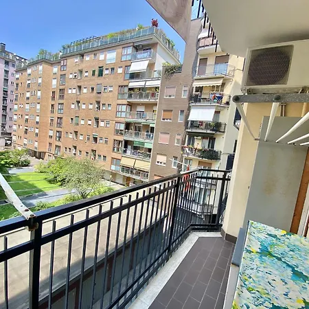 Lägenhet Beada Home, A Pochi Passi Dal Centro Storico E Da Navigli, Con Fermata Metropolitana Vicino Casa *